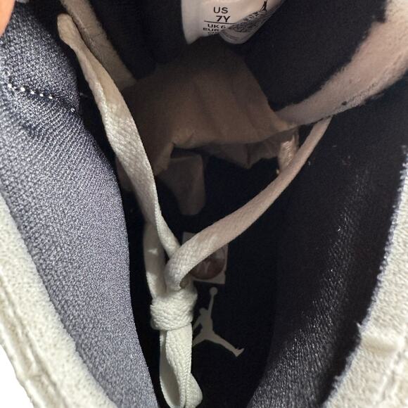 💎✨NEW IN BOX✨💎NIKE Jordan 1 MID SE Craft (GS) - Picture 10 of 10
